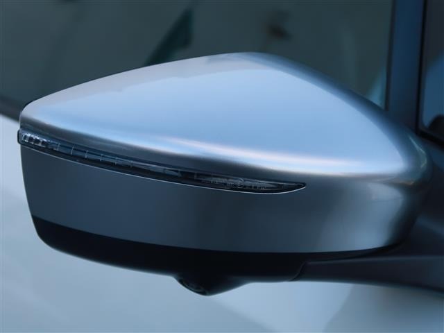 Nissan LEAF 2021 7234743-21