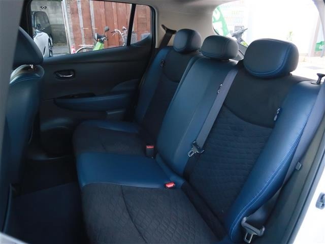 Nissan LEAF 2021 7234743-22