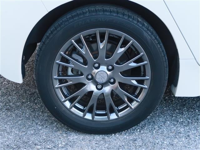 Nissan LEAF 2021 7234743-8