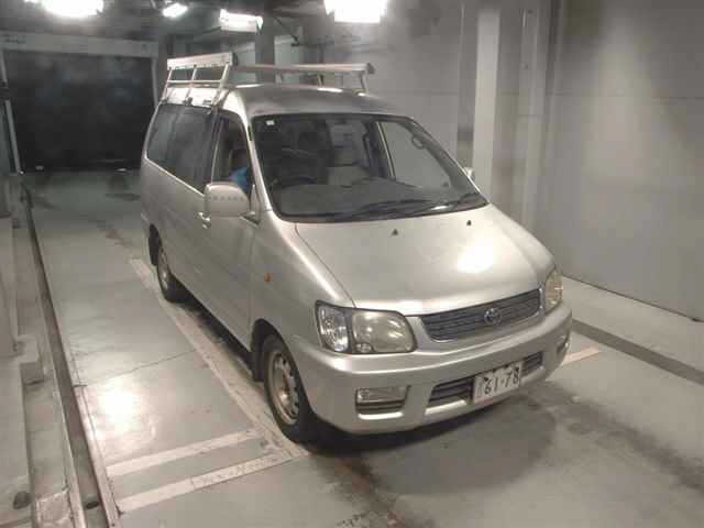 Toyota LITEACE NOAH 2001 7212458-0