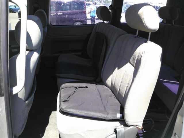 Toyota LITEACE NOAH 2001 7212458-9
