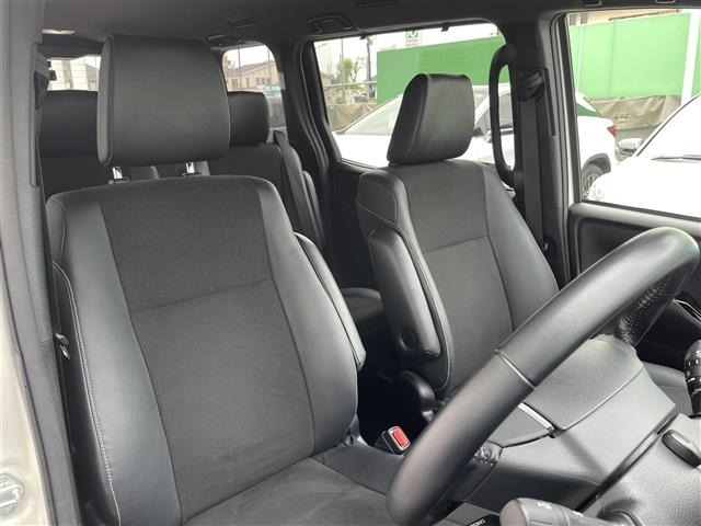 Toyota NOAH 2018 7206247-22
