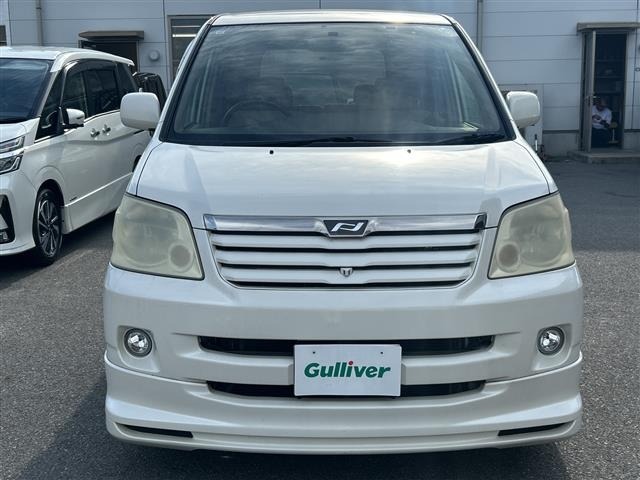 Toyota NOAH 2003 7206249-4