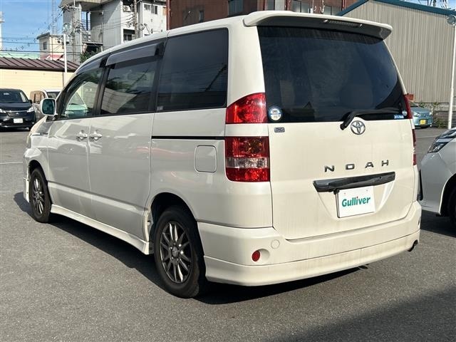 Toyota NOAH 2003 7206249-6