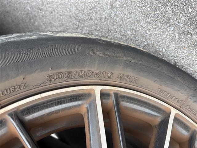 Toyota NOAH 2006 7206250-2