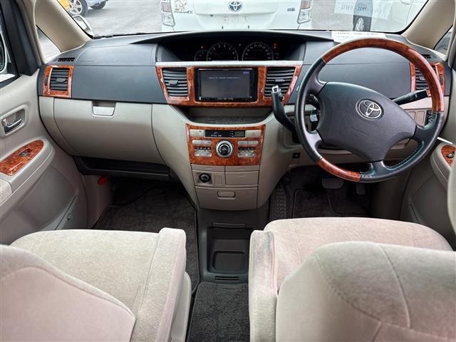 Toyota NOAH 2006 7206250-9