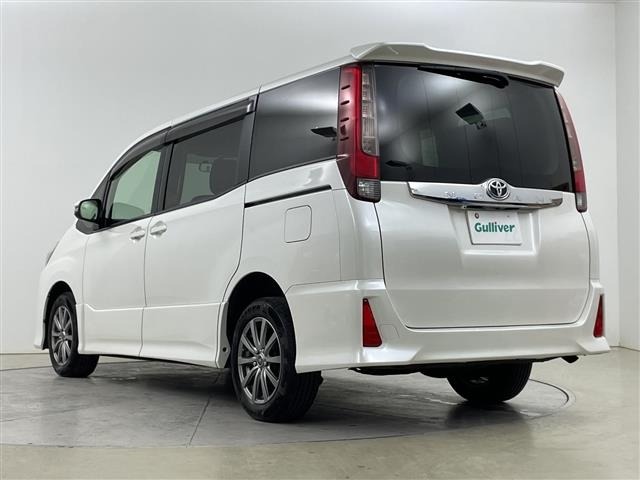 Toyota NOAH 2014 7206258-13
