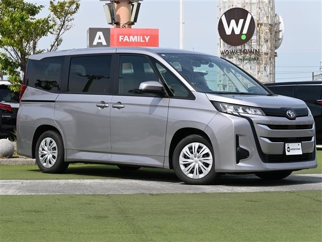 Toyota NOAH 2023 7206259-0