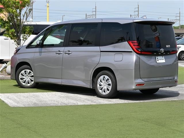 Toyota NOAH 2023 7206259-14