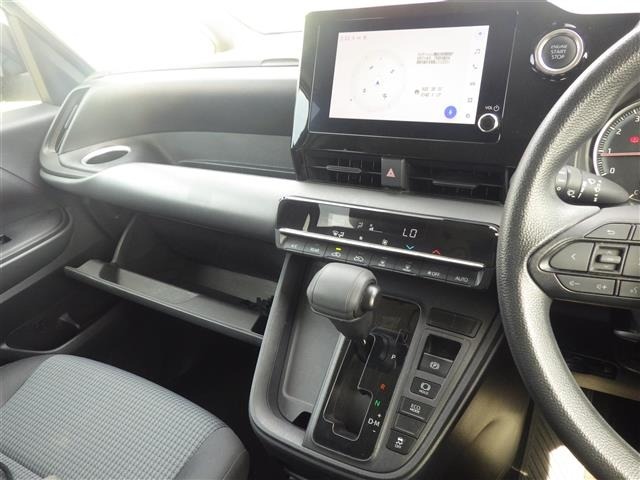 Toyota NOAH 2023 7206259-9