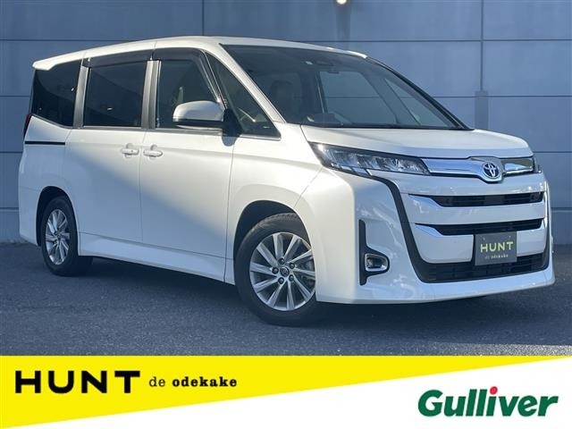 Toyota NOAH 2023 7206268-0