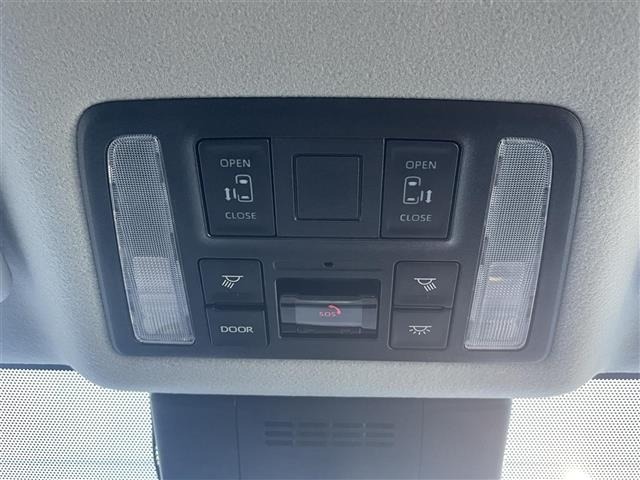 Toyota NOAH 2023 7206268-23