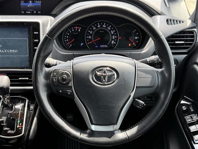 Toyota NOAH 2017 7206269-18
