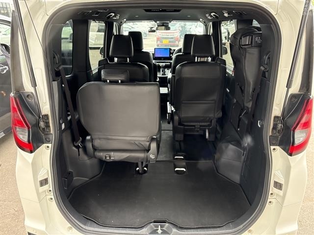 Toyota NOAH 2022 7206276-9