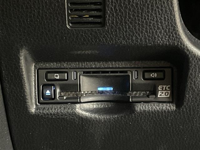Toyota NOAH 2022 7206298-11