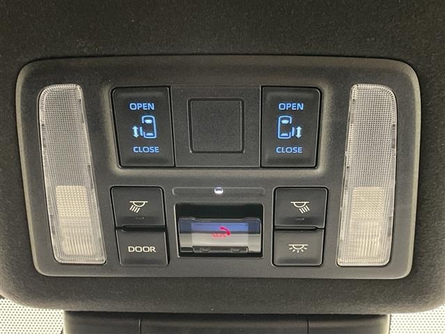 Toyota NOAH 2022 7206298-12