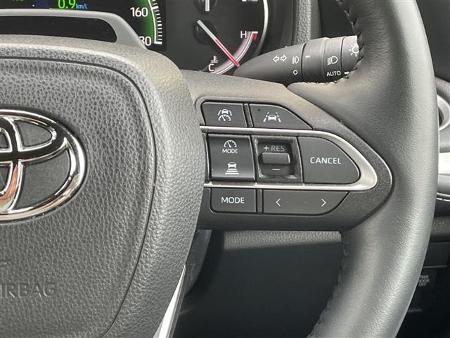 Toyota NOAH 2024 7206302-1
