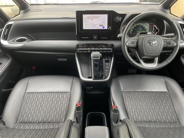 Toyota NOAH 2024 7206302-14