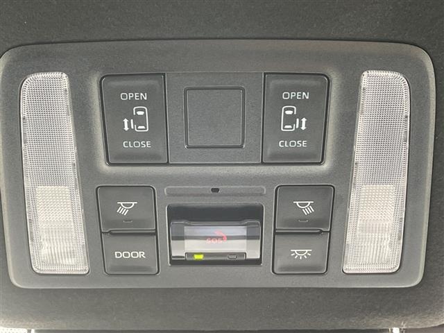 Toyota NOAH 2024 7206302-7