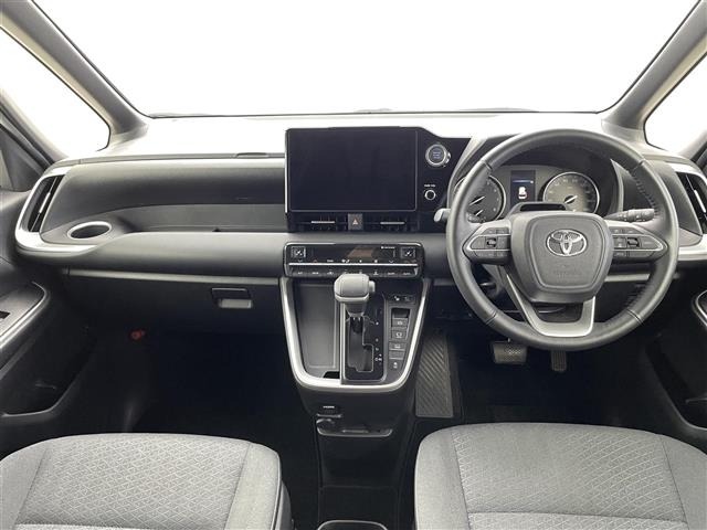 Toyota NOAH 2022 7206309-14