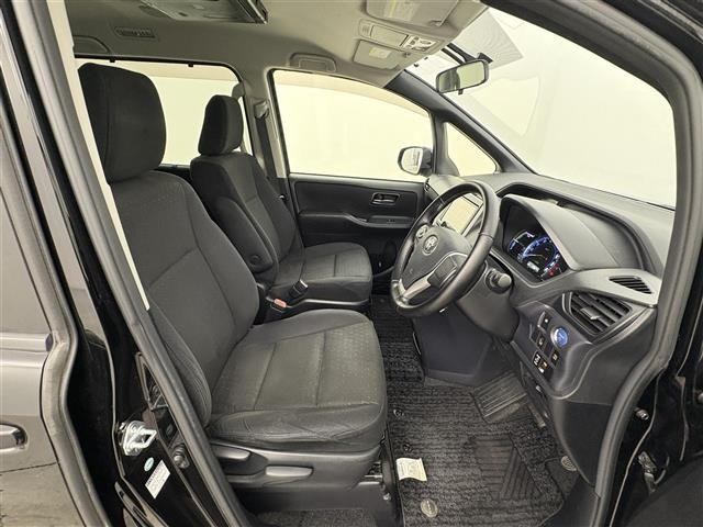 Toyota NOAH 2015 7206328-10