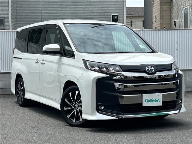 Toyota NOAH 2023 7206329-0