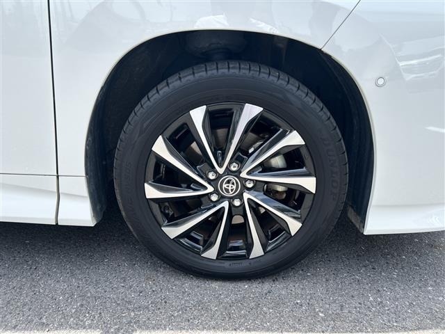 Toyota NOAH 2023 7206329-8