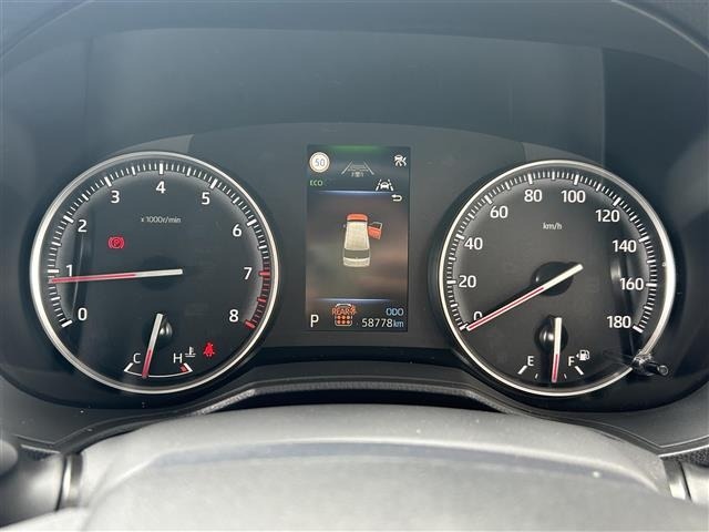 Toyota NOAH 2022 7206330-1