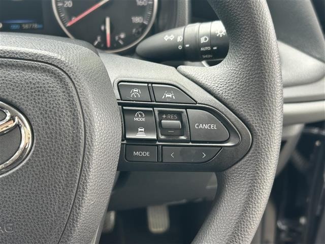 Toyota NOAH 2022 7206330-11