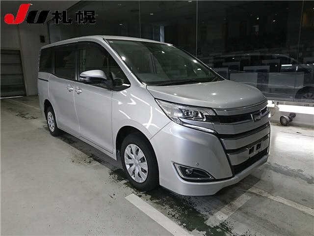 Toyota NOAH 2018 7206342-8