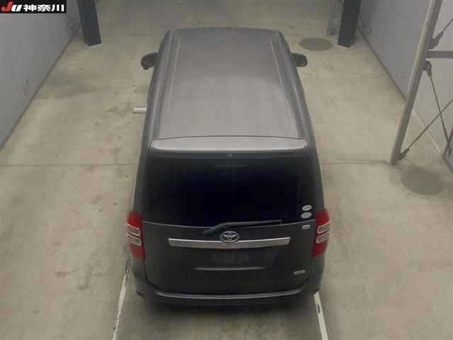 Toyota NOAH 2011 7206343-5
