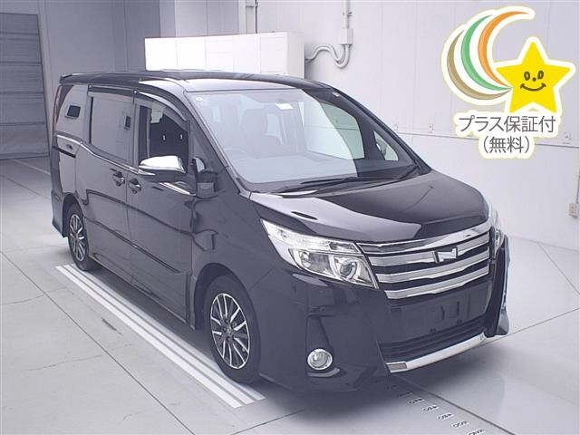 Toyota NOAH 2014 7206366-0