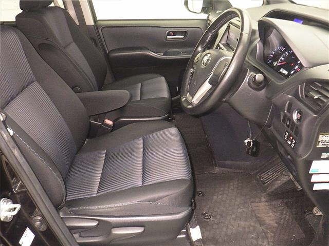 Toyota NOAH 2014 7206366-5