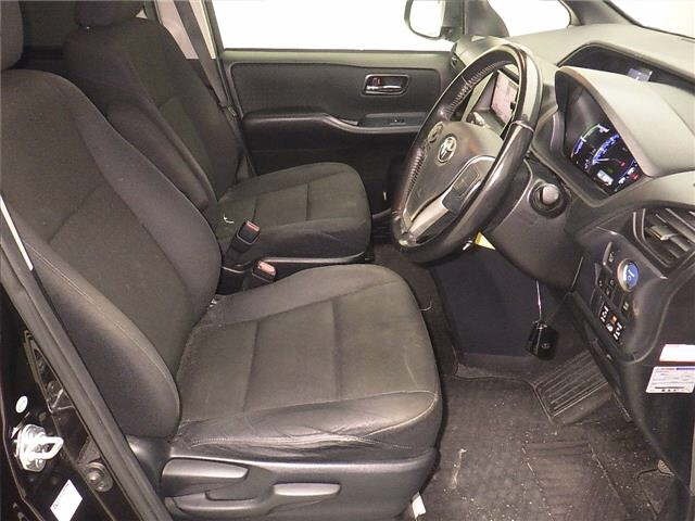 Toyota NOAH 2016 7206367-5