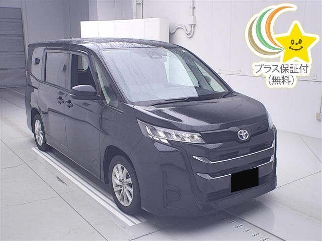 Toyota NOAH 2023 7206384-0