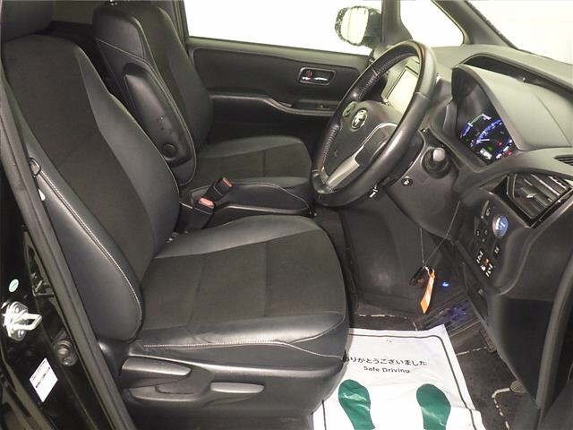 Toyota NOAH 2016 7206385-5