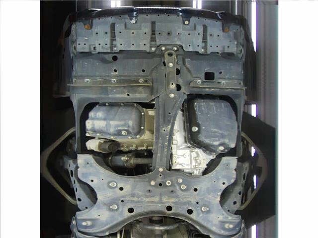 Toyota NOAH 2015 7206387-9