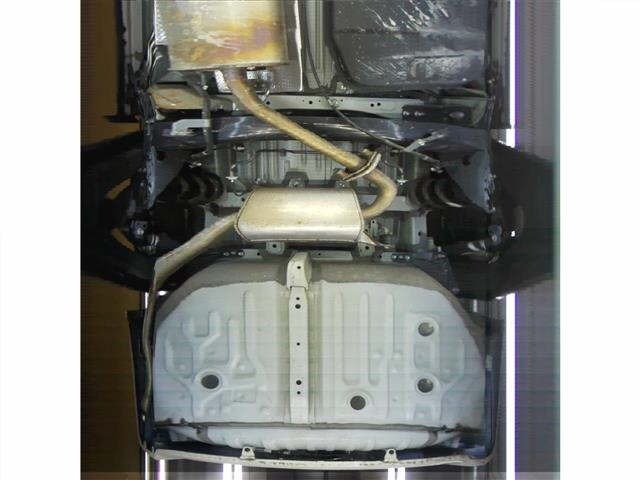 Toyota NOAH 2021 7206401-11
