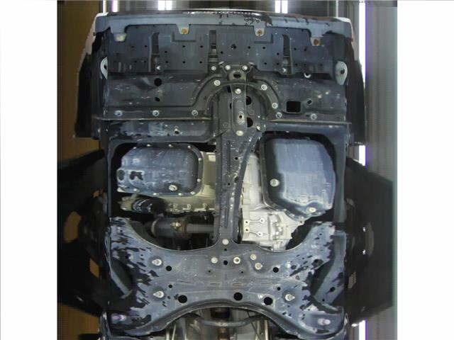 Toyota NOAH 2021 7206401-9