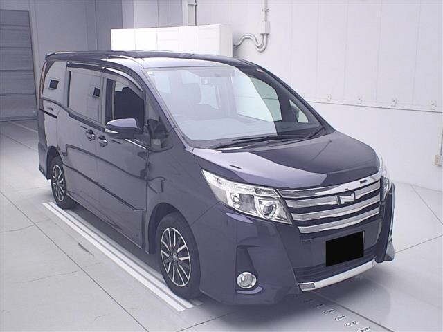 Toyota NOAH 2015 7206419-0