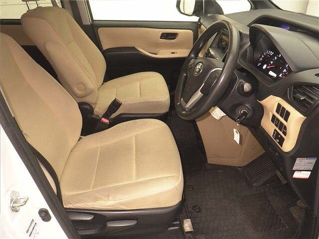 Toyota NOAH 2014 7206432-5