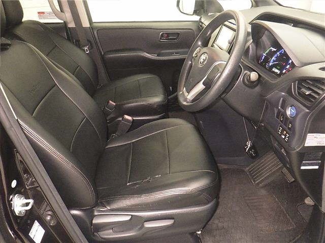 Toyota NOAH 2014 7206454-5
