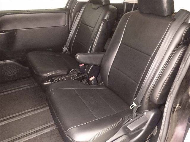Toyota NOAH 2014 7206454-7