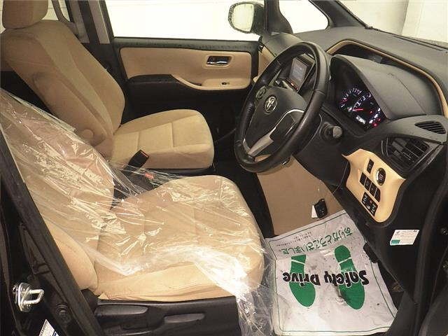 Toyota NOAH 2014 7206461-5