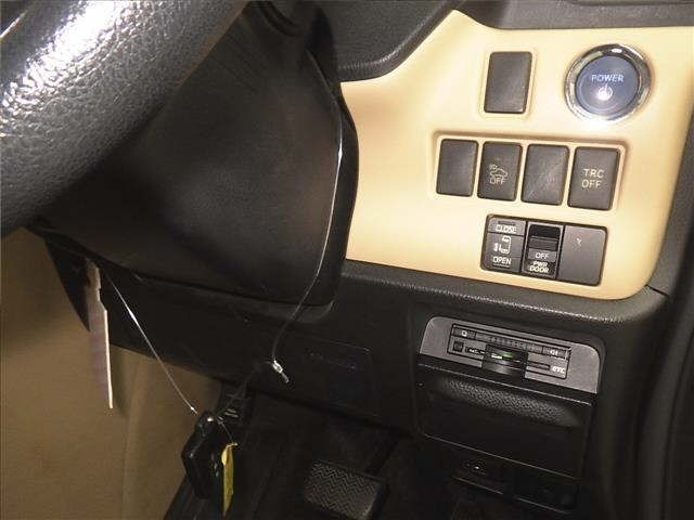 Toyota NOAH 2014 7206462-8