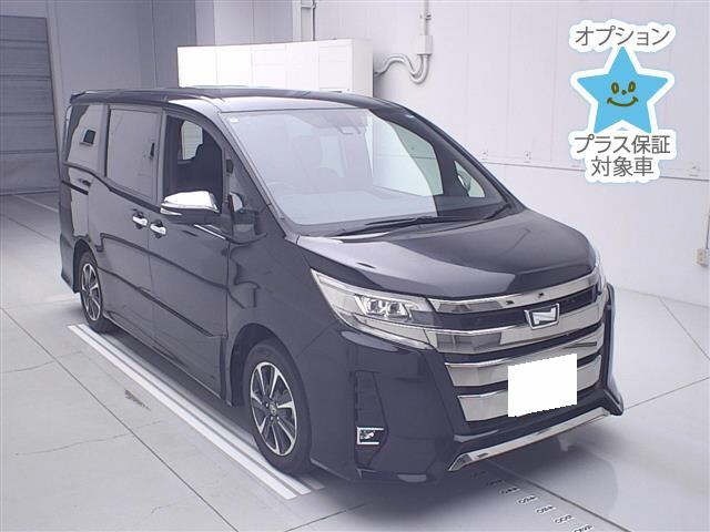 Toyota NOAH 2021 7206465-0