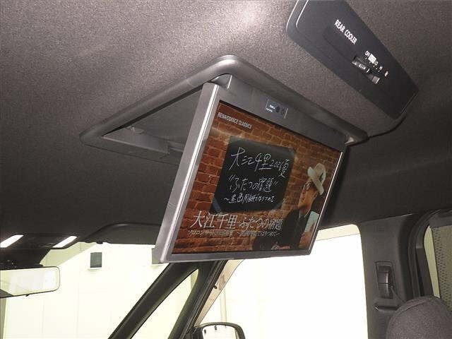 Toyota NOAH 2023 7206482-8