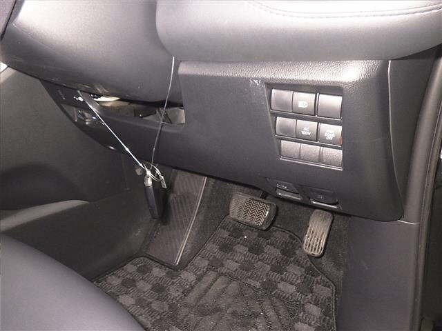 Toyota NOAH 2024 7206497-9