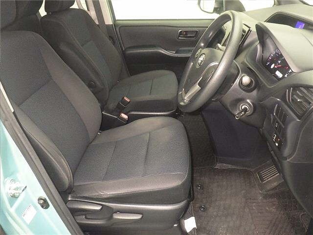 Toyota NOAH 2015 7206504-5
