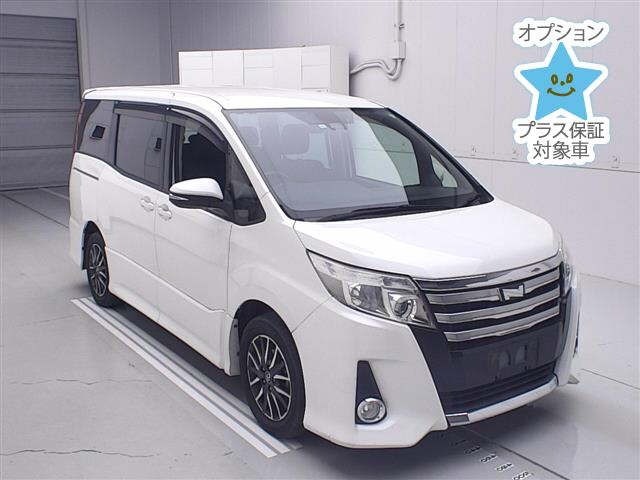 Toyota NOAH 2017 7206530-0